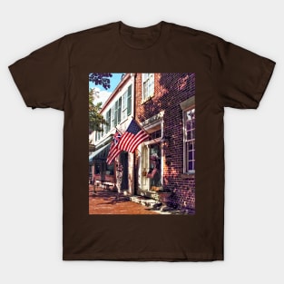 Fredericksburg VA - Street With American Flags T-Shirt